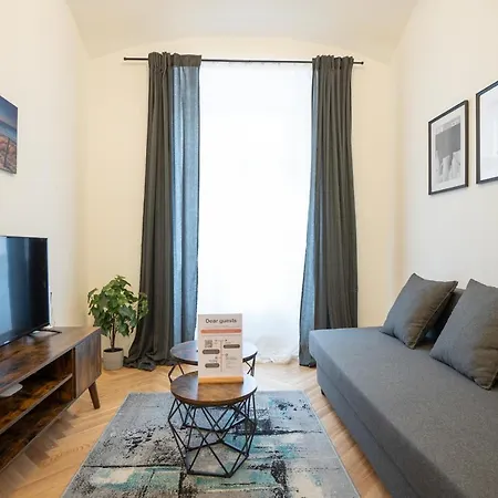 Modern Hotel-Styled Apartment In The Second District Of Vienna. Exterior photo