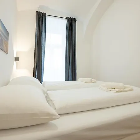 Modern Hotel-Styled Apartment In The Second District Of Vienna. Exterior photo
