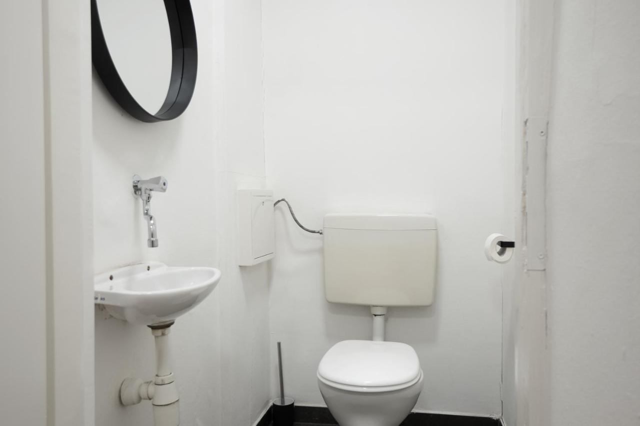 Modern Hotel-styled In The Second District Of Vienna. * Wiedeń