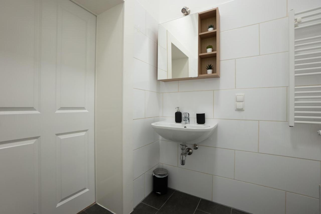 Modern Hotel-styled In The Second District Of Vienna. Apartament *